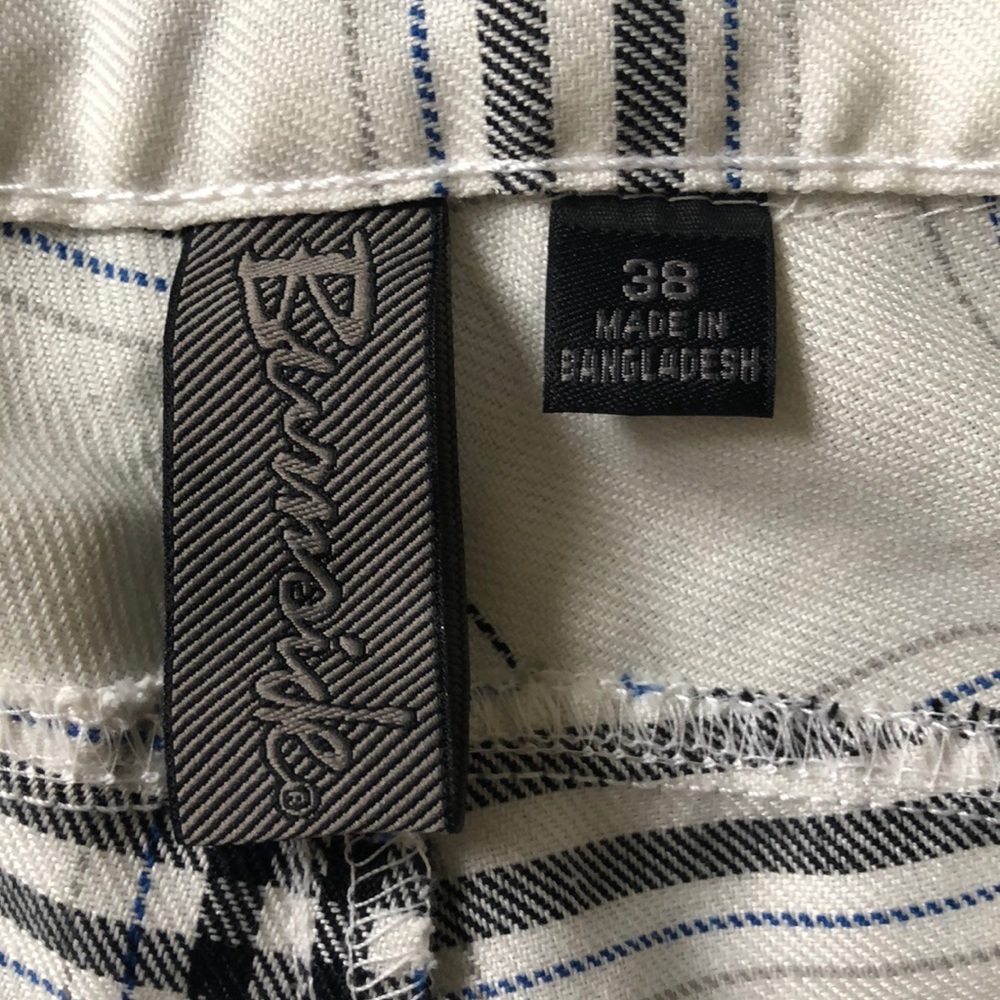 🎉Men’s White Plaid Shorts - Picture 4 of 4